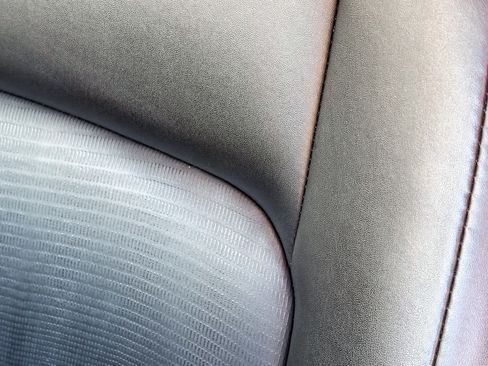 Used 2013 Lexus CT 200h FWD image 23