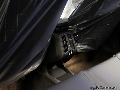 New 2026 BMW X1 xDrive28i image 14