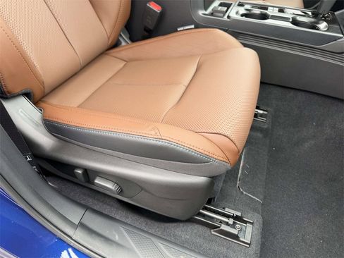 New 2026 Subaru Outback Touring XT image 9