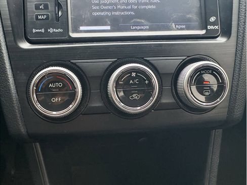 Used 2014 Subaru Crosstrek Touring image 18