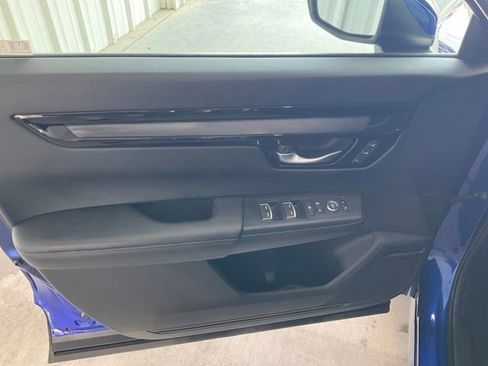 Used 2023 Honda CR-V EX-L image 5