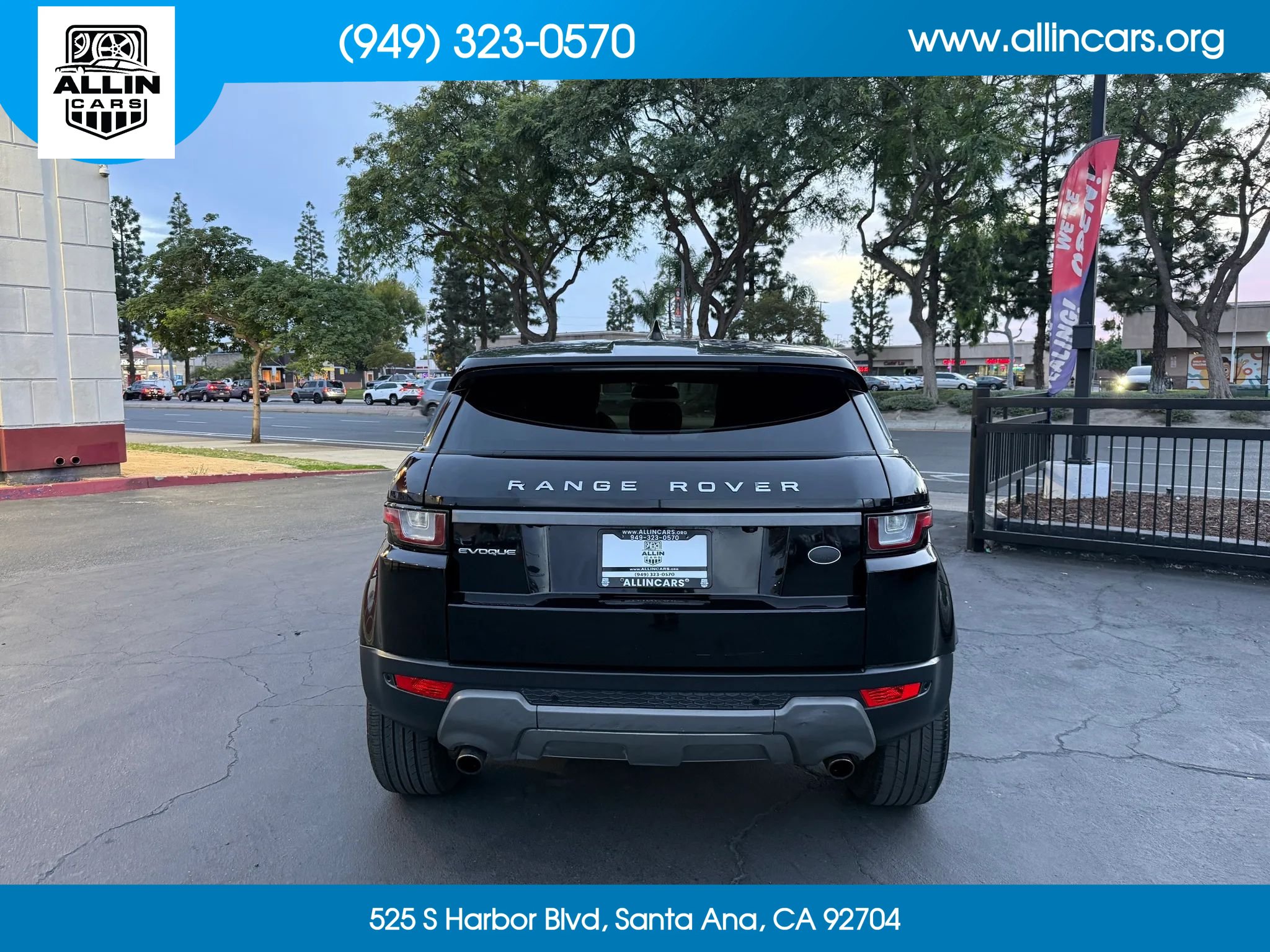 Used 2017 Land Rover Range Rover Evoque SE AWD/4WD image 5