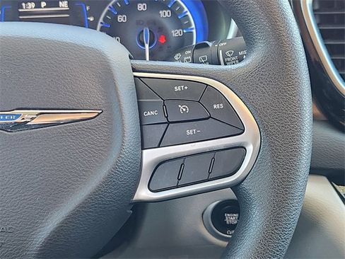 Certified 2018 Chrysler Pacifica Touring Plus w/ Tire & Wheel Group image 26