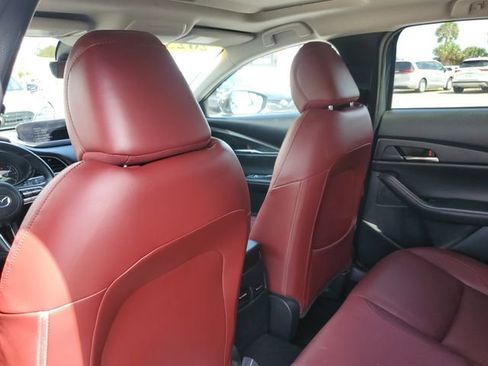 Used 2023 MAZDA CX-30 AWD 2.5 S w/ Preferred Package image 12