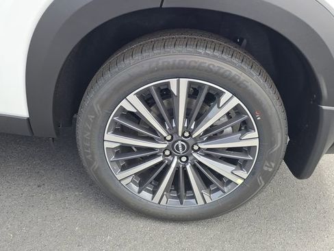 New 2026 Nissan Pathfinder Platinum AWD/4WD image 11