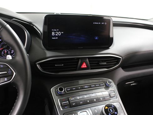 Certified 2023 Hyundai Santa Fe SEL image 9