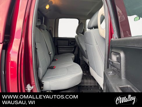 Used 2018 RAM 1500 Express w/ Express Value Package AWD/4WD image 13
