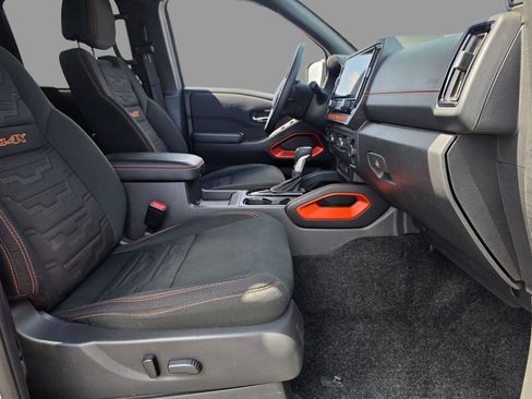 Used 2025 Nissan Frontier PRO-4X w/ Interior Protection Package AWD/4WD image 29