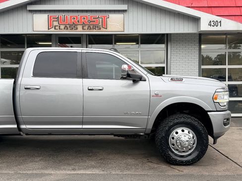 Used 2019 RAM 3500 Laramie AWD/4WD image 12