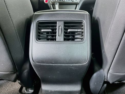 Used 2019 Honda Accord EX-L image 34