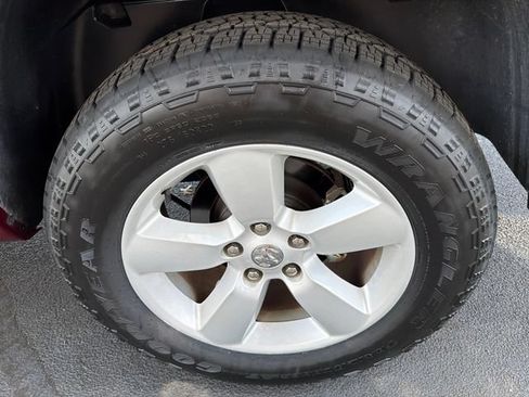 Used 2023 RAM 1500 Tradesman w/ Tradesman SXT Package RWD image 19