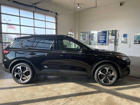 Used 2025 Ford Escape ST-Line Select w/ Tech Pack #1 AWD/4WD image 5