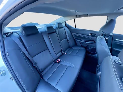 New 2025 Nissan Altima 2.5 SL image 28