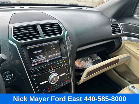 Used 2016 Ford Explorer Limited w/ Equipment Group 301A image 28