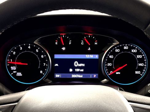 Used 2023 Chevrolet Equinox LT FWD image 17