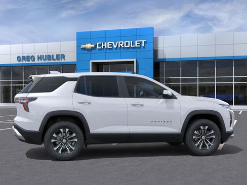 New 2026 Chevrolet Equinox LT w/ Safety and Technology Package image 5