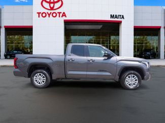Used 2022 Toyota Tundra SR5 w/ SR5 Premium Package AWD/4WD video 2