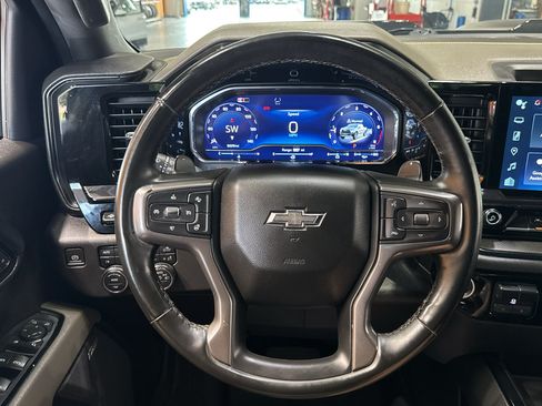 Used 2024 Chevrolet Silverado 1500 ZR2 w/ Technology Package AWD/4WD image 26