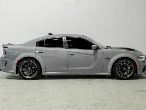 Used 2021 Dodge Charger Scat Pack RWD image 5