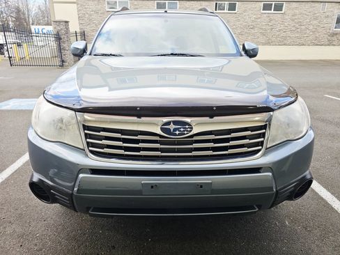 Used 2010 Subaru Forester 2.5X Premium image 8