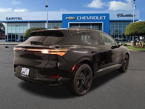 New 2026 Chevrolet Equinox EV RS image 2