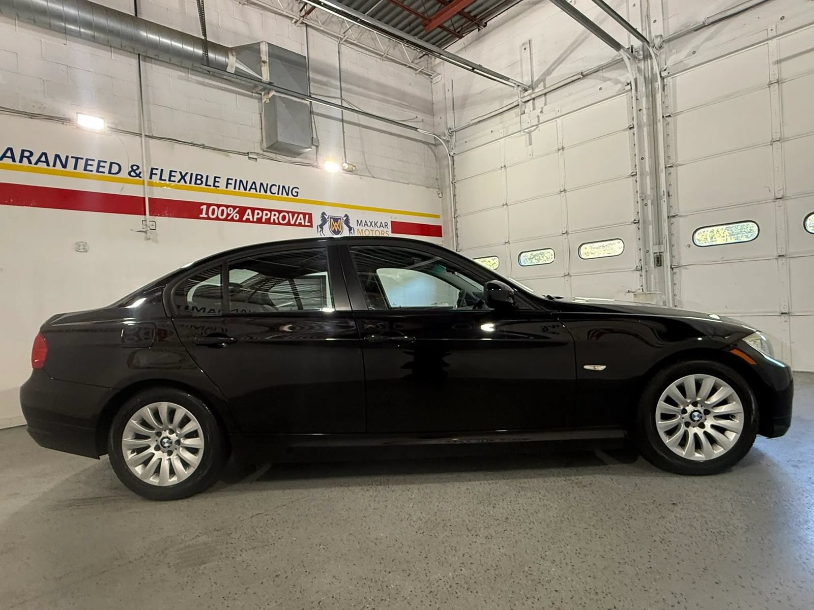 Used 2009 BMW 328i Sedan RWD image 5