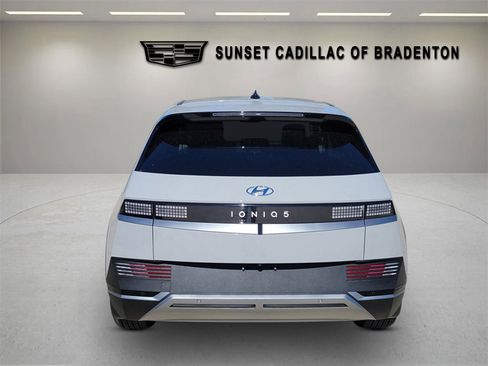 Used 2023 Hyundai Ioniq 5 SEL image 5