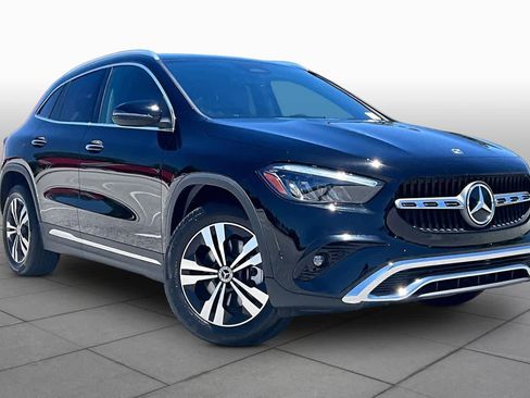 Certified 2025 Mercedes-Benz GLA 250 image 3