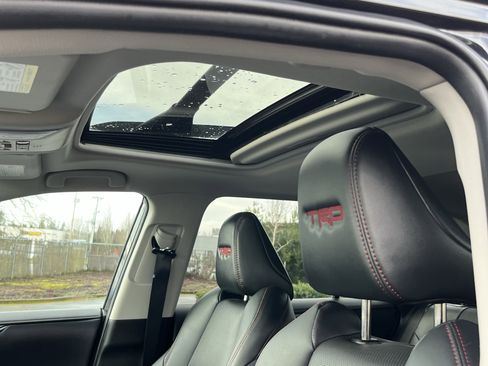 Used 2022 Toyota RAV4 TRD Off-Road image 22