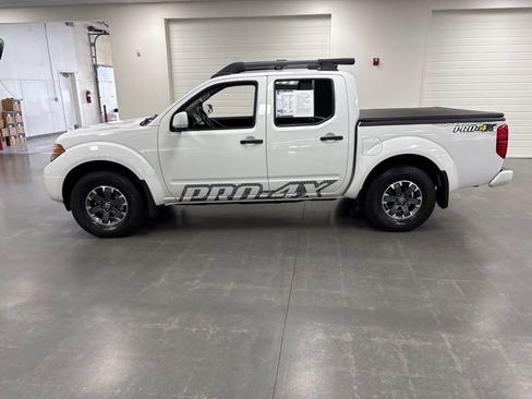 Used 2020 Nissan Frontier PRO-4X w/ Pro-4x Utility Package AWD/4WD image 4
