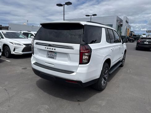 Used 2022 Chevrolet Tahoe Z71 w/ Z71 Off-Road Package AWD/4WD image 13