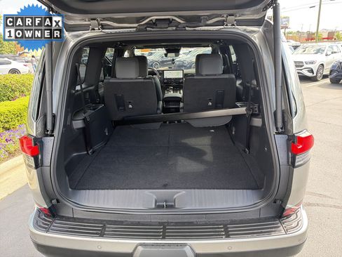 Used 2024 Lexus GX 550 image 3
