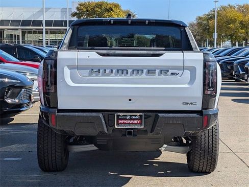 New 2026 GMC Hummer EV 4x4 Crew Cab image 5