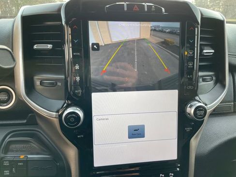 Used 2024 RAM 2500 Laramie image 35