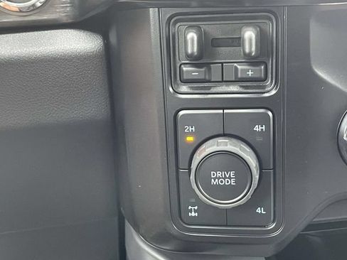 New 2026 Ford F250 Lariat w/ Black Appearance Package AWD/4WD image 25