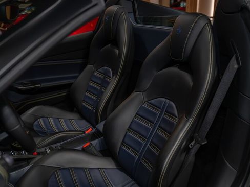 Used 2017 Ferrari 488 Spider RWD image 36