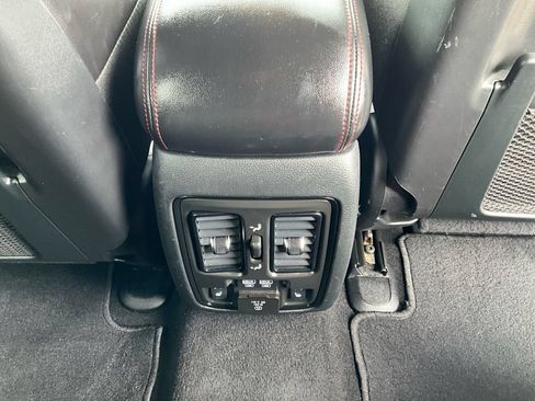 Used 2025 Dodge Durango R/T AWD/4WD image 18
