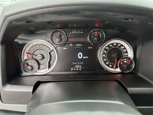 Used 2018 RAM 1500 Big Horn image 26