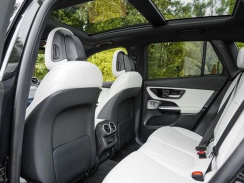 Used 2024 Mercedes-Benz GLC 300 4MATIC w/ AMG Line image 42