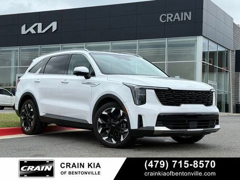 Certified 2025 Kia Sorento SX FWD image 1