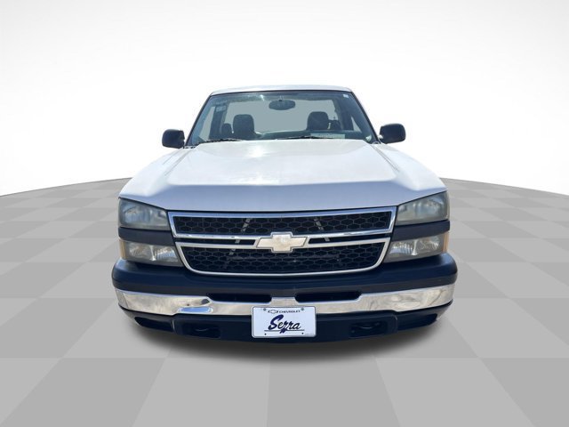 Used 2007 Chevrolet Silverado 1500 W/T RWD image 2