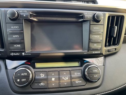 Used 2018 Toyota RAV4 XLE w/ Plus Extra Value Package image 14