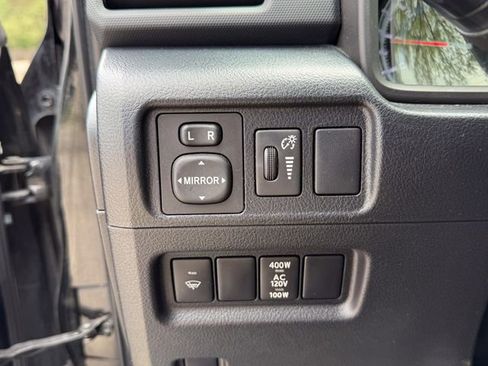 Used 2016 Toyota 4Runner SR5 Premium RWD image 8