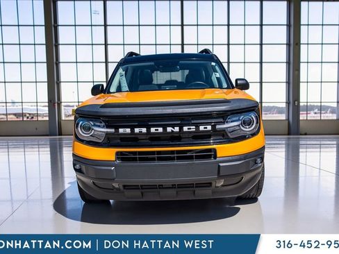 Used 2022 Ford Bronco Sport Outer Banks w/ Tech Package AWD/4WD image 33
