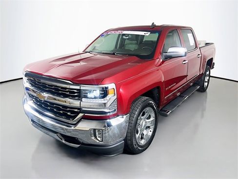 Used 2018 Chevrolet Silverado 1500 LTZ image 3