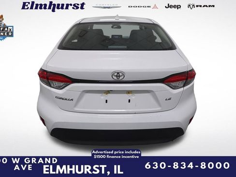 Used 2025 Toyota Corolla LE FWD image 4