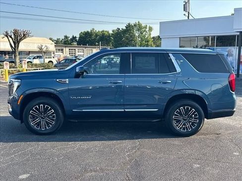 New 2026 GMC Yukon Elevation w/ Elevation Premium Package AWD/4WD image 7
