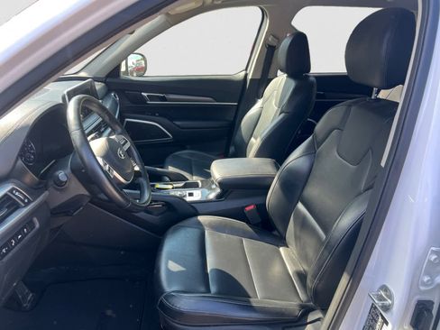Used 2020 Kia Telluride LX AWD/4WD image 17
