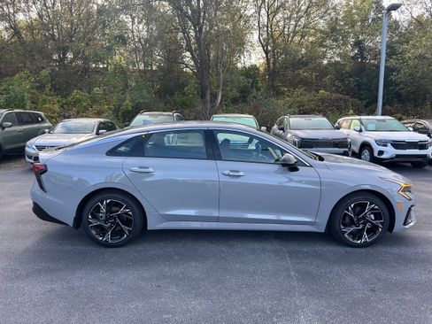 New 2026 Kia K5 GT-Line w/ GT-Line Red Interior Package image 4