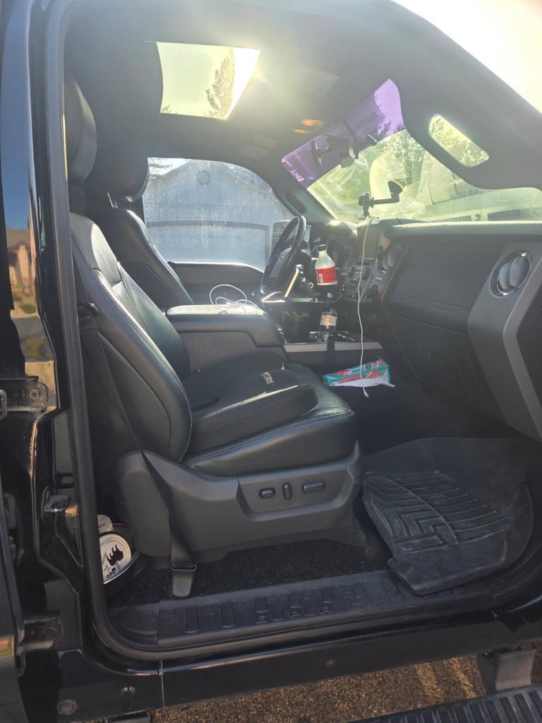 Used 2016 Ford F250 Lariat w/ Lariat Ultimate Package AWD/4WD image 5